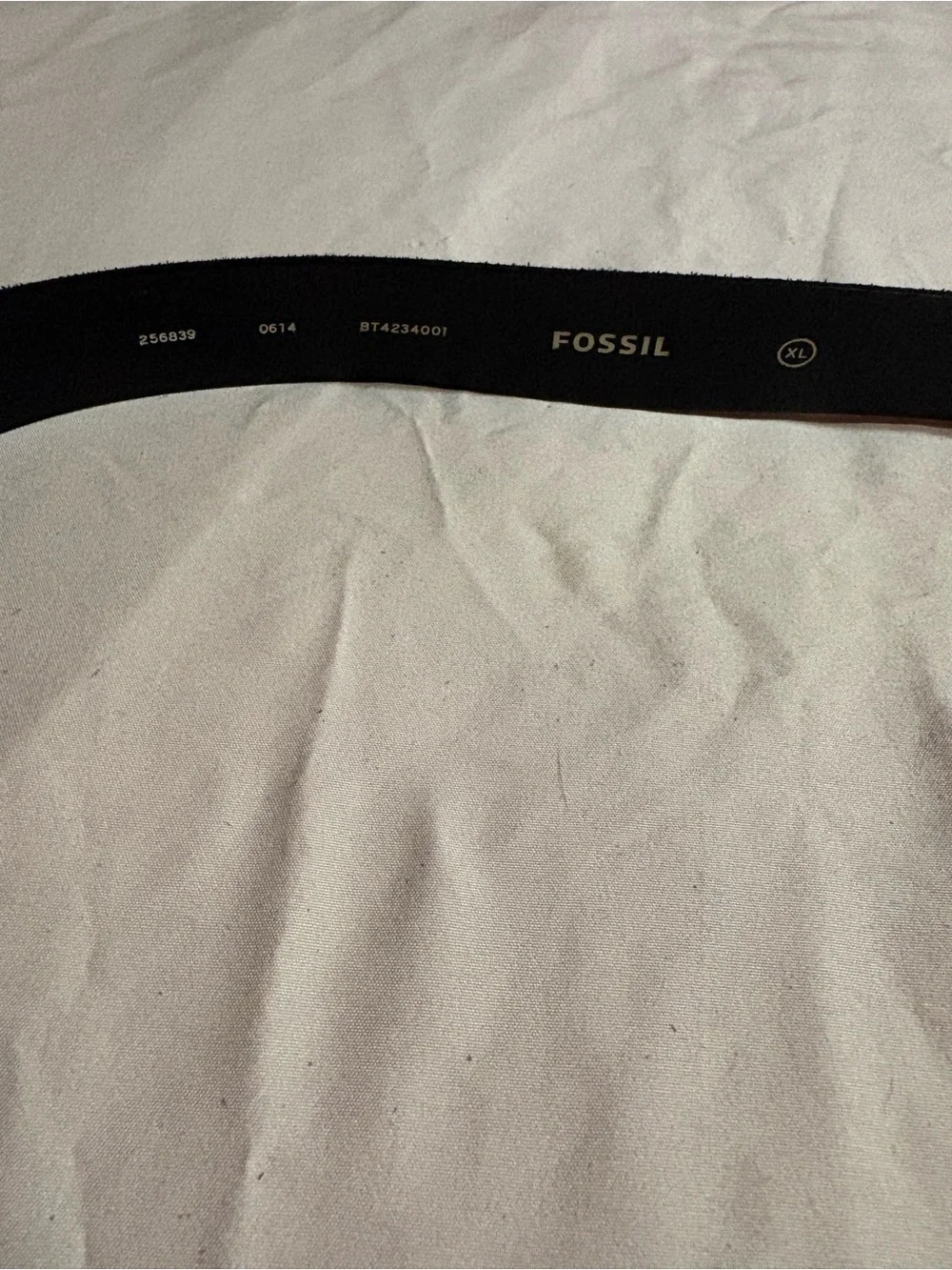 Fossil Black Leather Men's Belt with Silver Buckle